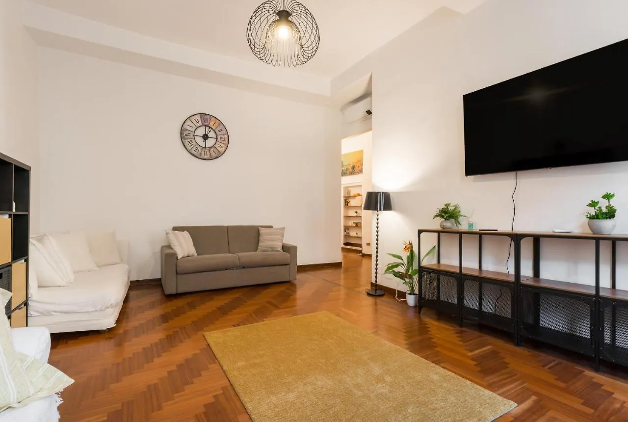 Appartamento Vicolo Delle Grotte Rome